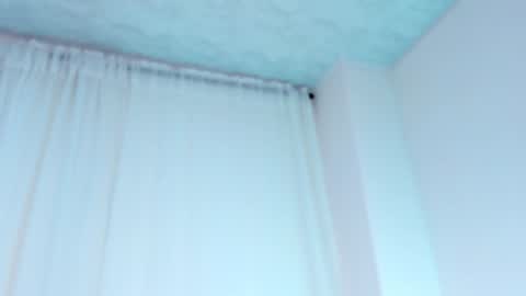 Snapshot of melody_blake16 chatting on 12/14/24, 02:21 online show from 12/14/24, 02:21