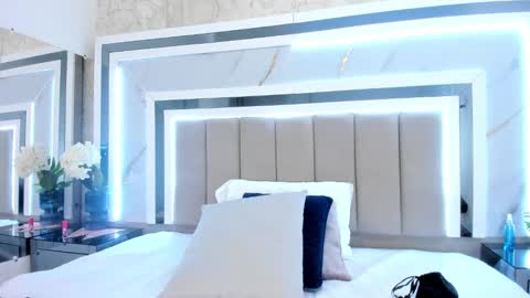 melodycharlotte online show from 09/22/25, 12:51