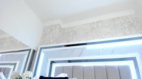 melodycharlotte online show from 10/02/25, 12:23