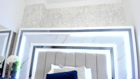 melodycharlotte online show from 10/27/25, 12:53