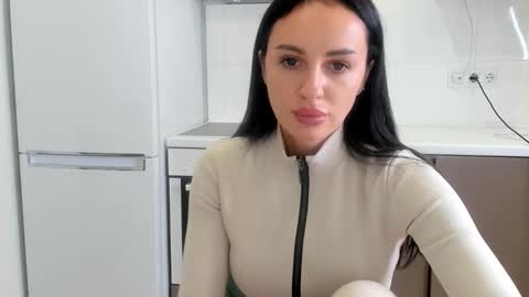 Masha online show from 11/09/25, 07:28