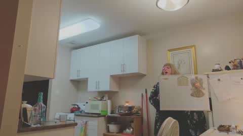 Snapshot of melodyredux_62 chatting on 02/08/26, 08:45 Melody online show from 02/08/26, 08:45