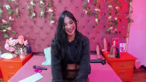 Melodysmithass online show from 10/16/25, 02:45