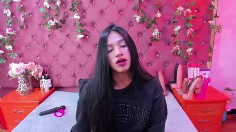 Melodysmithass online show from 11/27/25, 02:46