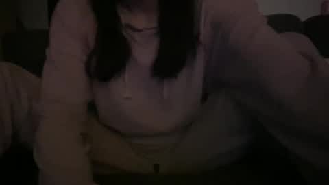 Snapshot of meloubynight chatting on 02/23/26, 10:07 meloubynight online show from 02/23/26, 10:07