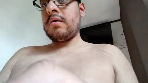 Snapshot of meltingdab chatting on 10/18/25, 08:42 meltingdab online show from 10/18/25, 08:42