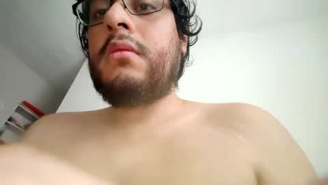 Snapshot of meltingdab chatting on 07/19/26, 04:22 meltingdab online show from 07/19/26, 04:22