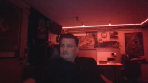 Snapshot of melveric chatting on 10/17/25, 09:28 Melveric online show from 10/17/25, 09:28