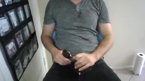 Snapshot of melxiss chatting on 12/13/25, 07:53 melxiss online show from 12/13/25, 07:53