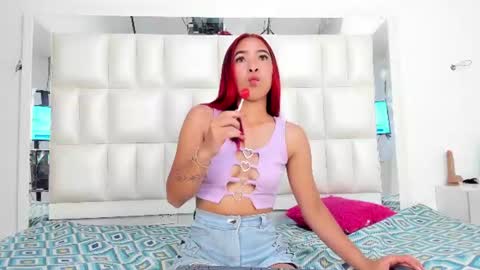 mely_herrera online show from 07/16/26, 04:51