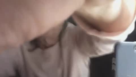 Snapshot of memberjames chatting on 01/02/25, 04:52 I am usually high and horny...lol online show from 01/02/25, 04:52