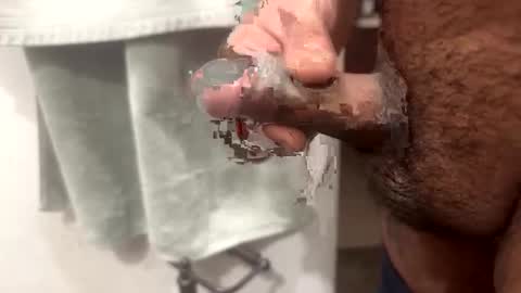 Snapshot of meminpeneguin chatting on 10/08/25, 10:13 meminpeneguin online show from 10/08/25, 10:13