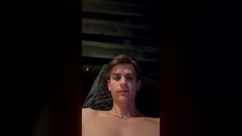memisub online show from 02/25/26, 01:15