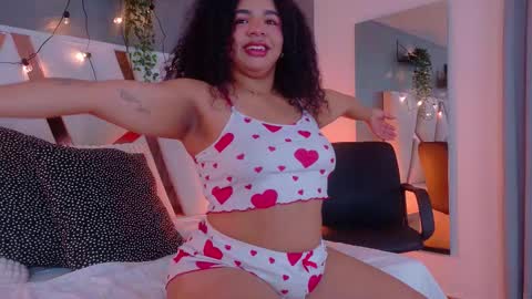  Memphis Williams  online show from 10/04/25, 03:04