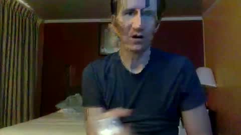 memyselfnirene804 online show from 02/10/25, 09:58