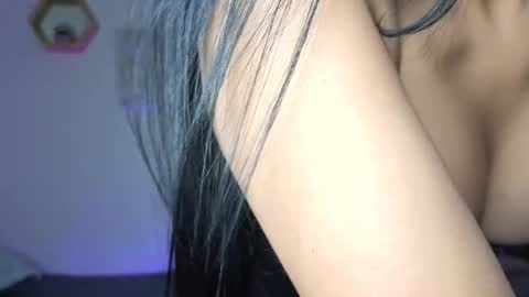 Menca of your love online show from 10/29/25, 02:36