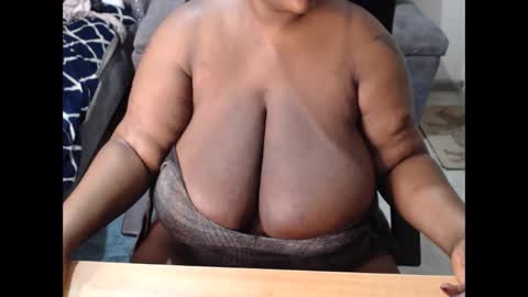 bigboobsass online show from 12/05/25, 12:41