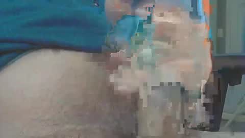 Snapshot of menuke chatting on 12/17/24, 02:12 Manuke online show from 12/17/24, 02:12