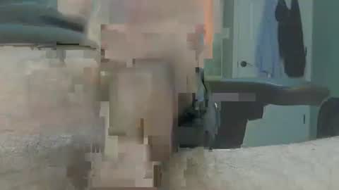 Snapshot of menuke chatting on 01/11/25, 12:55 Manuke online show from 01/11/25, 12:55