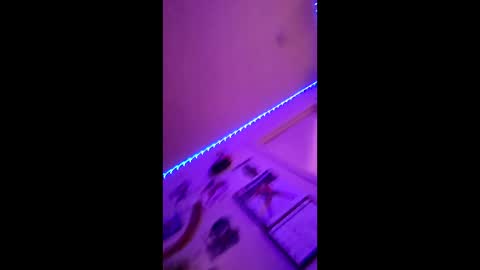 Snapshot of menwomanizer69 chatting on 03/15/26, 03:01 menwomanizer69 online show from 03/15/26, 03:01