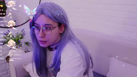 Snapshot of meomeee chatting on 09/14/25, 09:36 Meo online show from 09/14/25, 09:36