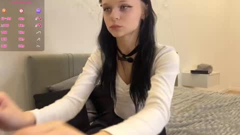 Snapshot of meow3cha chatting on 04/13/26, 05:18 meow3cha online show from 04/13/26, 05:18