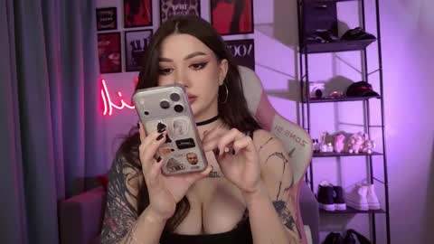Snapshot of meow__baby chatting on 02/11/26, 04:12 Amy Meow online show from 02/11/26, 04:12
