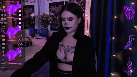 Snapshot of meow_marie chatting on 10/30/25, 09:15 meow marie online show from 10/30/25, 09:15