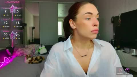 Megan online show from 05/19/26, 04:41