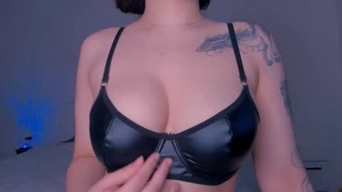 My links --- online show from 10/05/25, 10:13