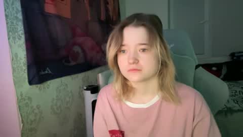 meowme online show from 01/01/25, 09:09