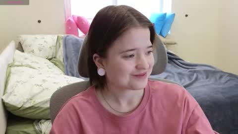 meowme online show from 11/09/25, 09:07