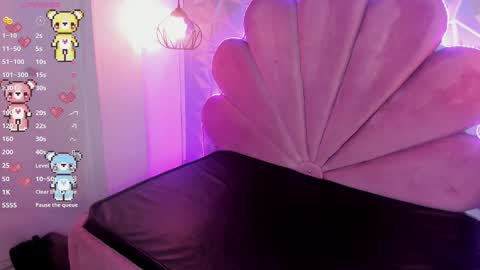    online show from 03/02/25, 06:40