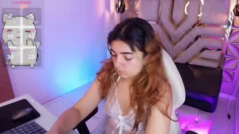    online show from 09/24/25, 07:06