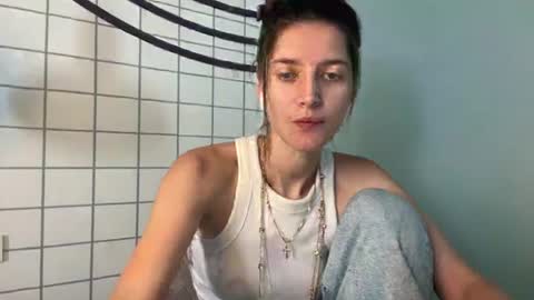 LEVA online show from 06/13/26, 09:29