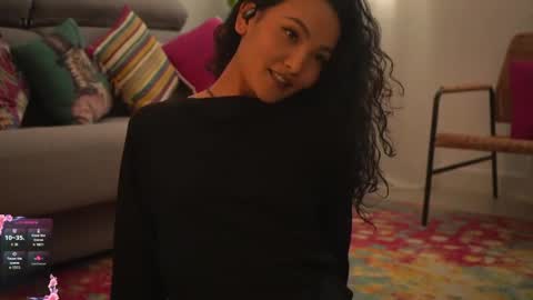 Snapshot of mercedesss_8 chatting on 03/31/26, 10:59 Next show on 03 Dec online show from 03/31/26, 10:59