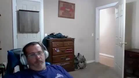 mercer1977 online show from 10/27/25, 09:52