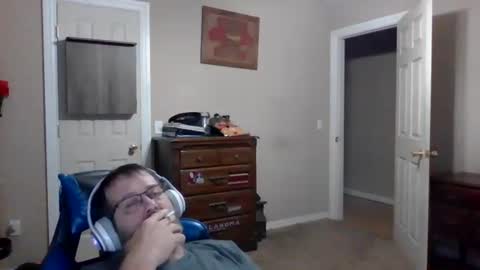 mercer1977 online show from 12/13/25, 08:04