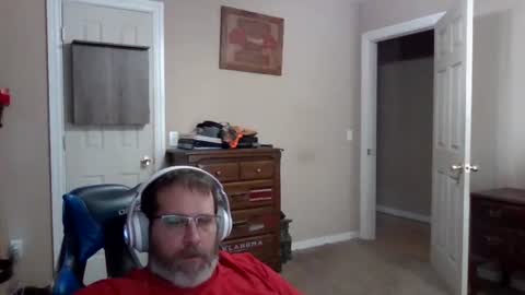 mercer1977 online show from 12/18/25, 07:20