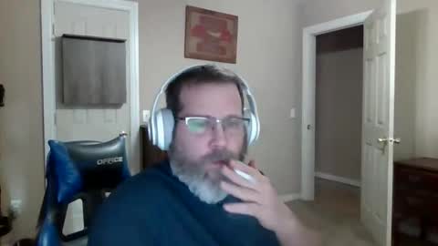 Snapshot of mercer1977 chatting on 02/08/26, 09:07 mercer1977 online show from 02/08/26, 09:07