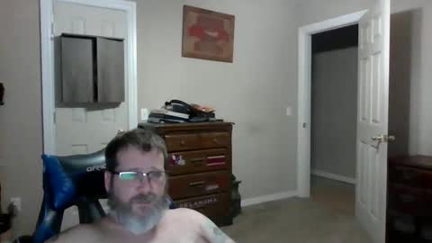 Snapshot of mercer1977 chatting on 02/16/26, 01:07 mercer1977 online show from 02/16/26, 01:07