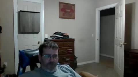 Snapshot of mercer1977 chatting on 03/01/26, 12:18 mercer1977 online show from 03/01/26, 12:18