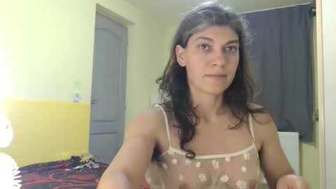 Miss Helena online show from 12/21/25, 04:47