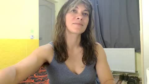 Miss Helena online show from 04/30/26, 01:17