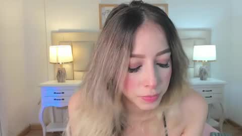   online show from 03/09/25, 03:32