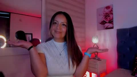 meredith_spencer online show from 05/05/26, 03:25