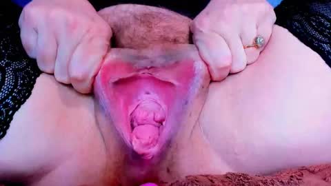 SOPHIE is the queen of squirt online show from 02/22/25, 08:09