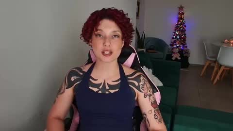 Snapshot of merida__freckles chatting on 12/20/25, 06:04 Miss Freckles online show from 12/20/25, 06:04