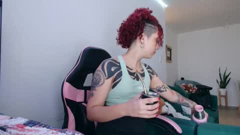 Snapshot of merida__freckles chatting on 01/08/26, 12:29 Miss Freckles online show from 01/08/26, 12:29