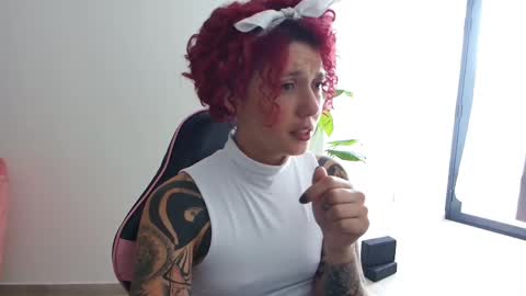 Snapshot of merida__freckles chatting on 04/15/26, 12:23 Miss Freckles online show from 04/15/26, 12:23